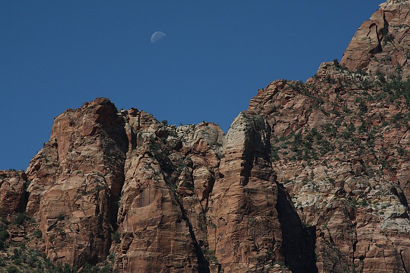 Zion mit dem Mond....