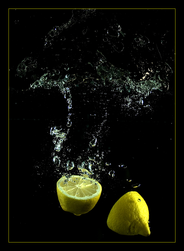 Zitrone auf Tauchfahrt