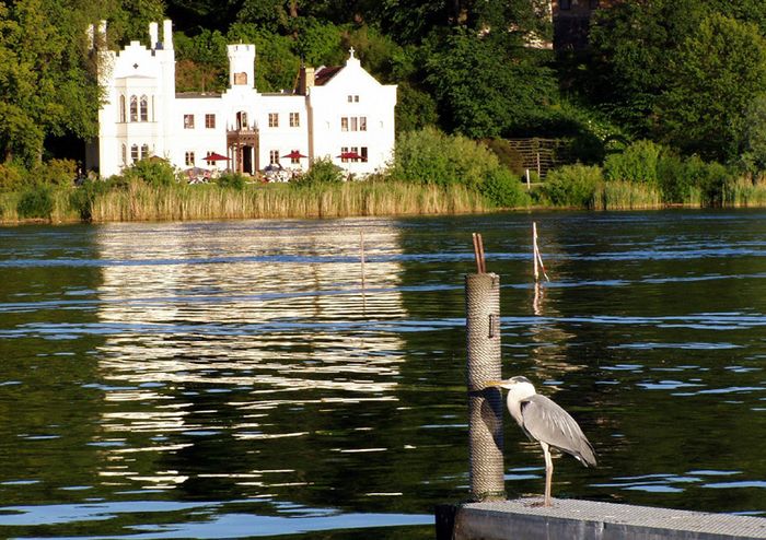 Zitronenschlösschen im Park Babelsberg by Reinhard Wüst