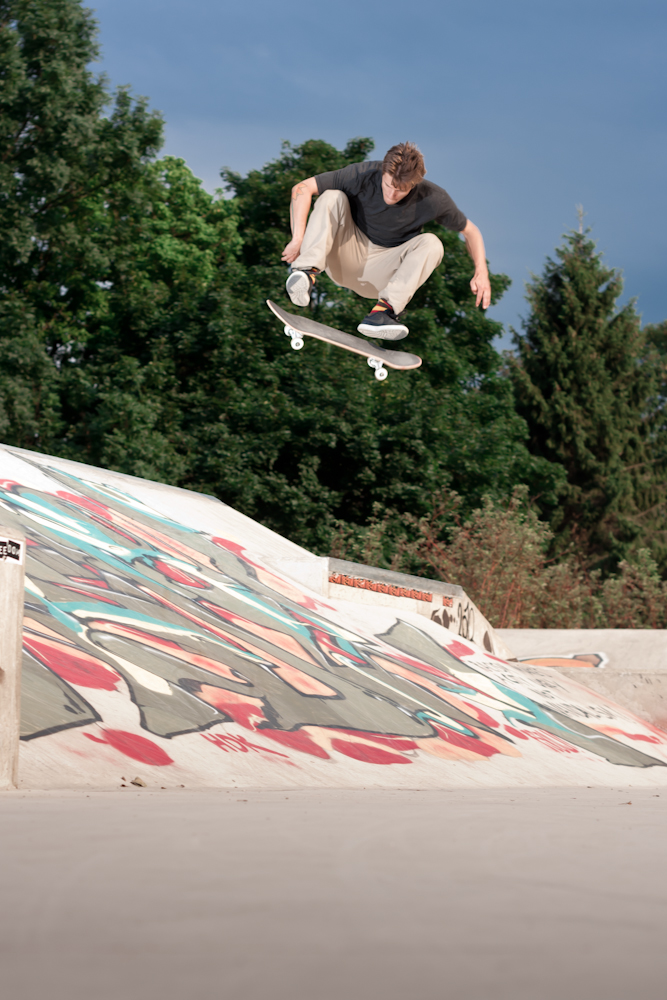 [ zivko brtan - FS Flip | Grünanger Plaza ]