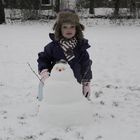 Zoe und ihr Schneemann