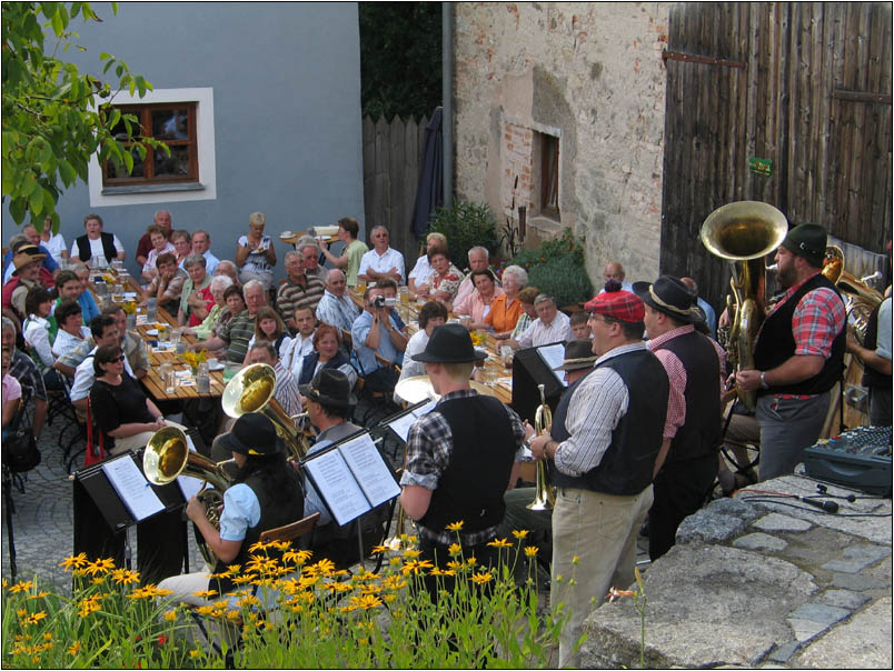 Zoigl, Obatzta und d´Woihauser Straßenmusikanten Foto &amp; Bild ...