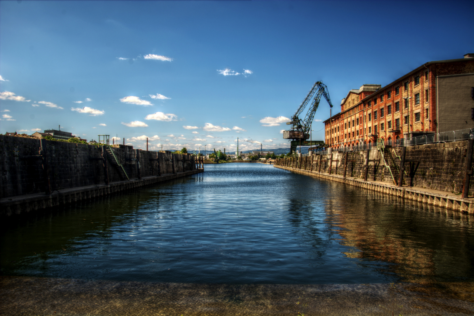 Zollhafen in Mainz