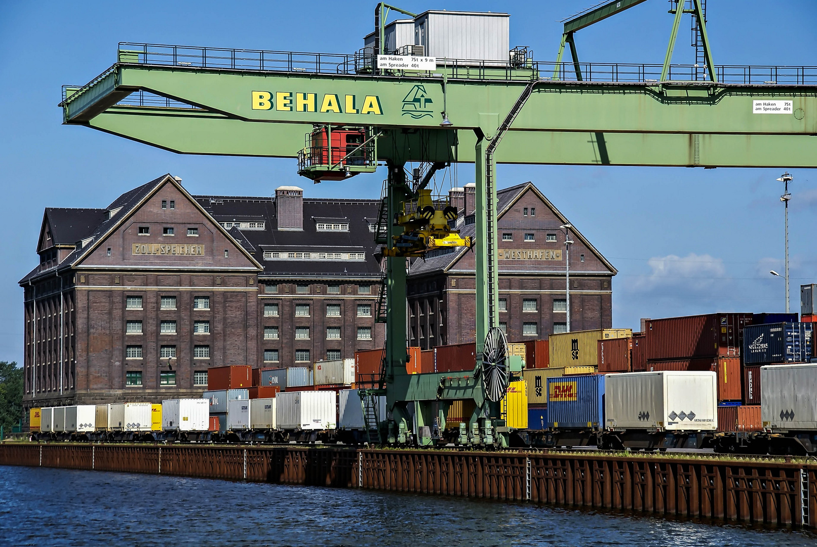 Zollspeicher im Westhafen von Berlin