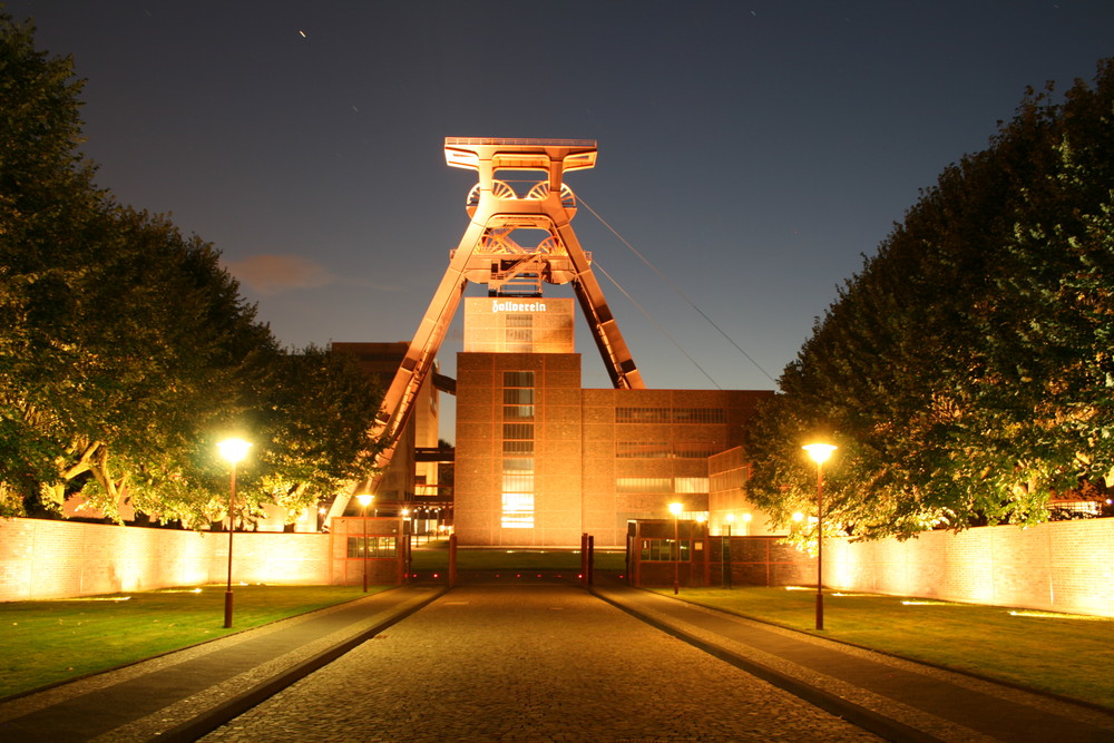 Zollverein bei Nacht