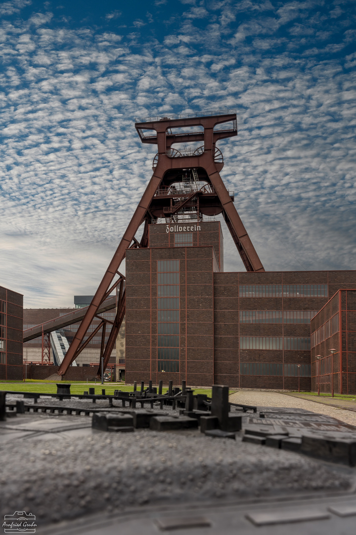 Zollverein - Miniatur und Original