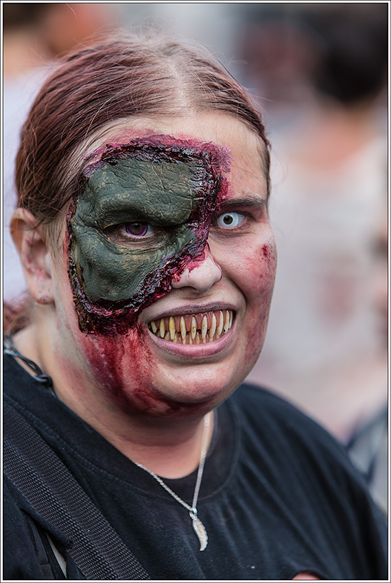 --ZomBie Walk 002--