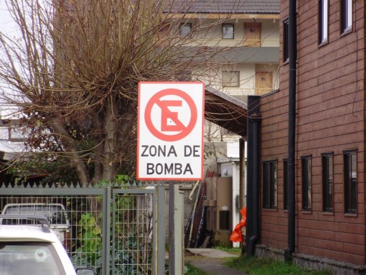 "Zona de Bomba"