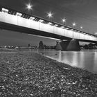 Zoobrücke bei Nacht