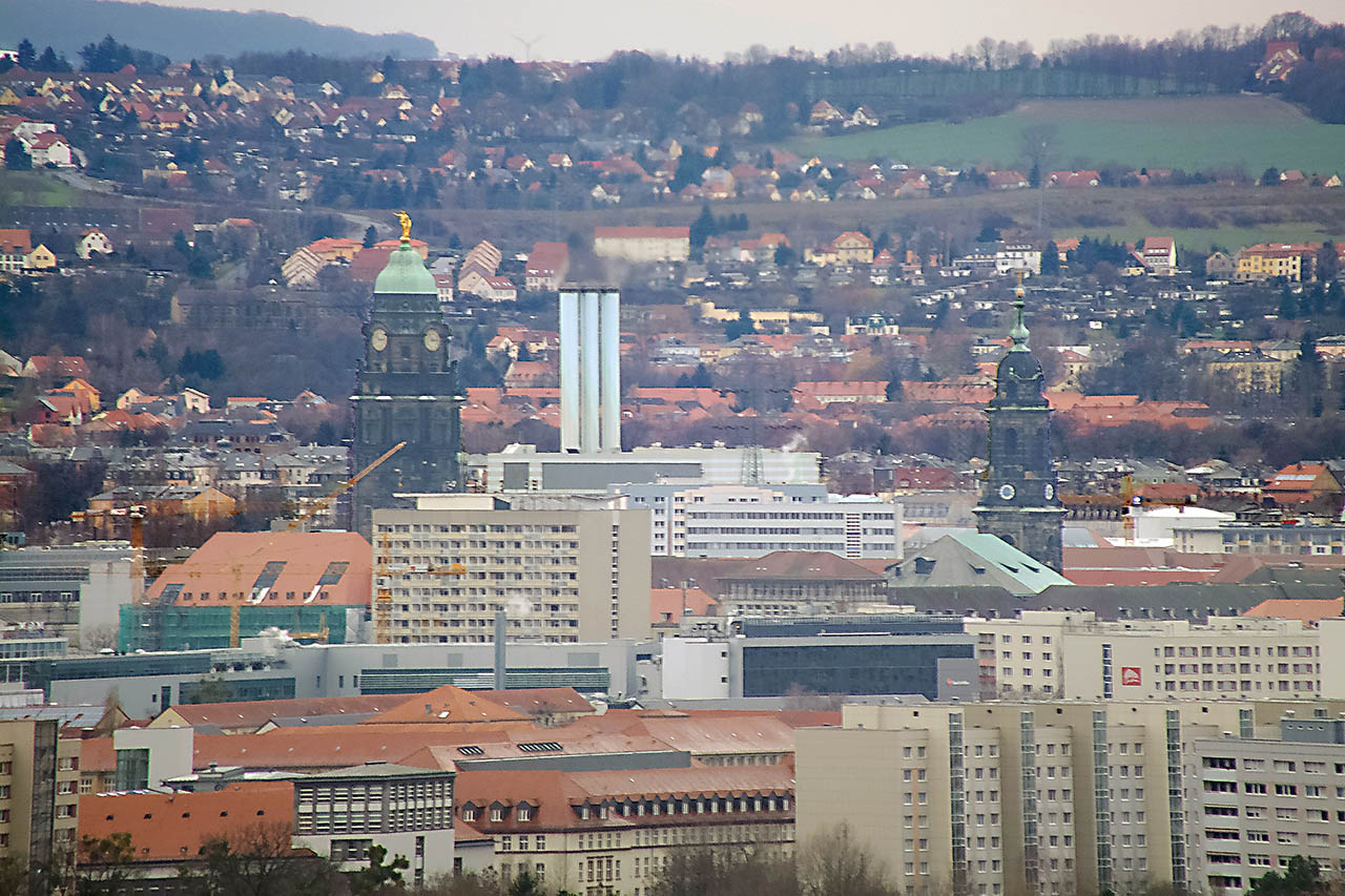 Zoom aufs Stadtzentrum von Dresden