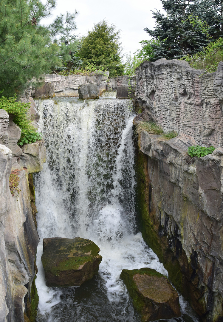 Zoom GE - Alaska (21) Wasserfall