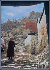 Zu den Ruinen von Tingri-Dzong , Tingri , Tibet