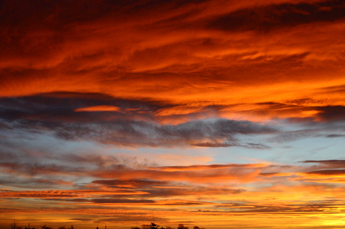 Zu Feuer am Himmel