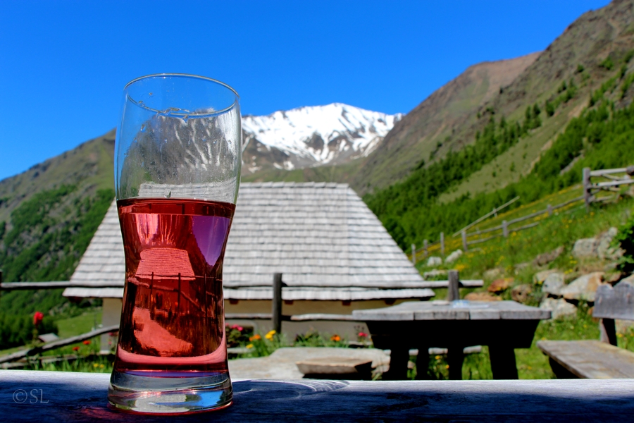 Zu tief ins Glas geblickt....