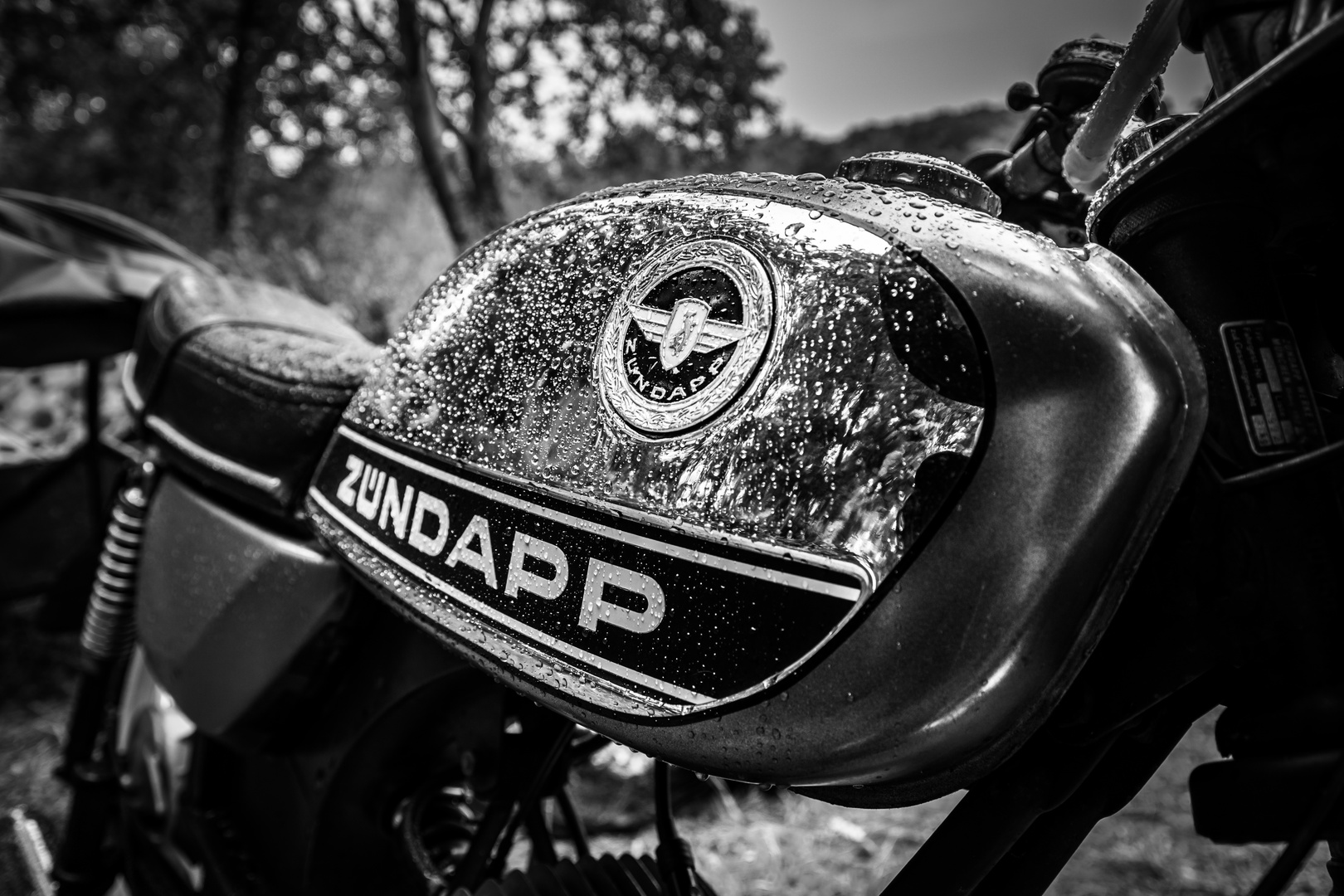 Zündapp im Regen