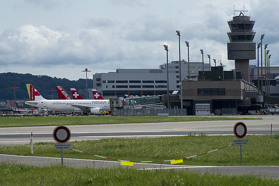 Zürich Airport 1/4