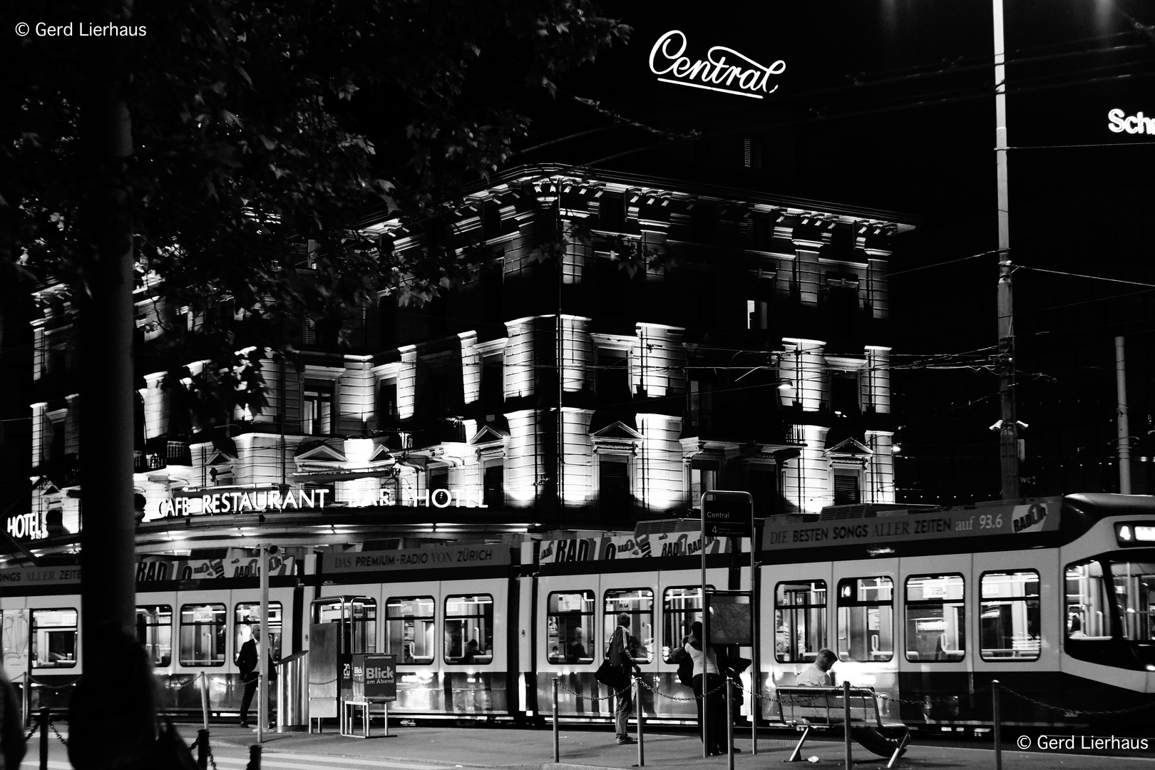 Zürich bei Nacht - Central