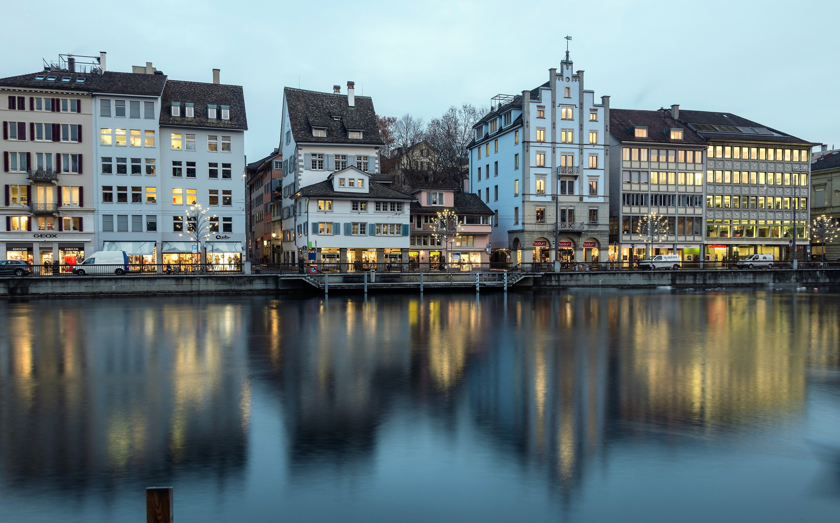 Zürich beim Einnachten