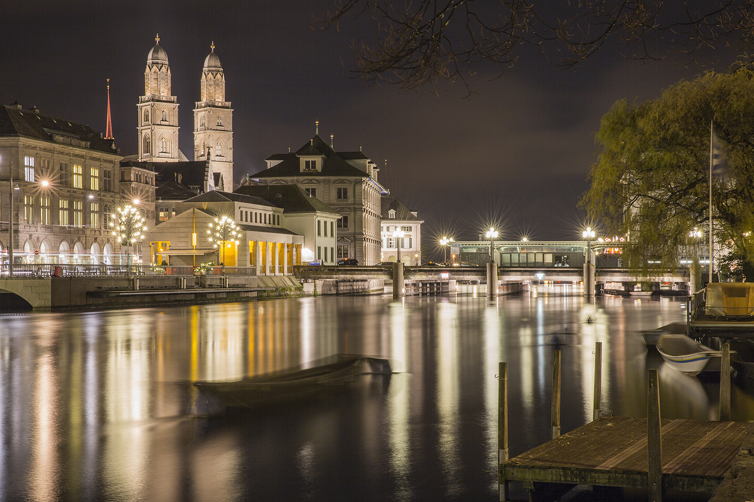 zürich by night