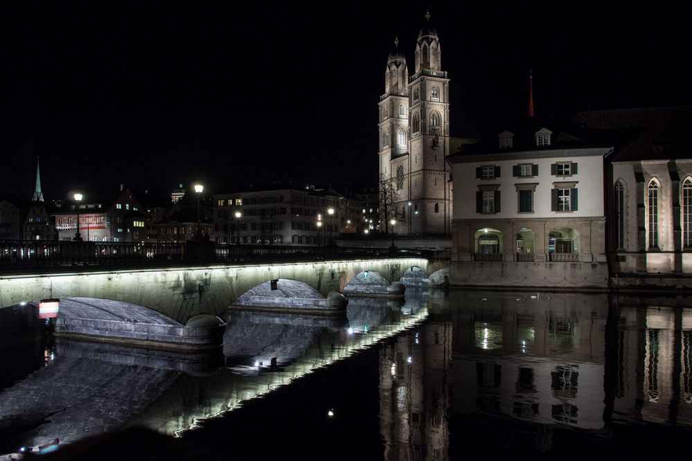 Zürich by Night