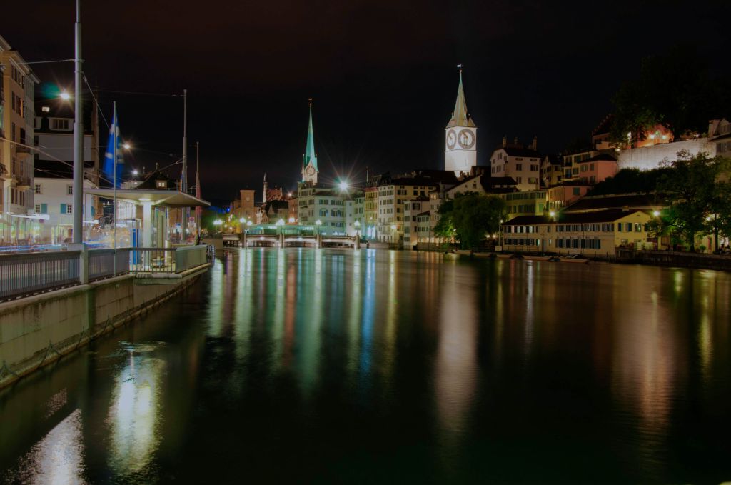 zürich city at night