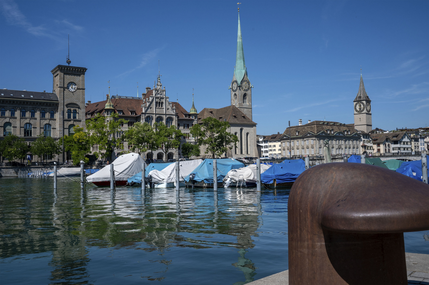 Zürich  Frauenmünster und St. Peter 