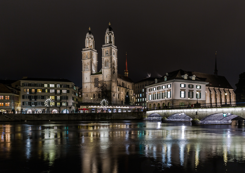 Zürich im Advent, Grossmünster