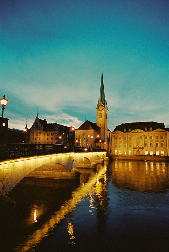 Zürich in der Nacht