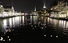 Zürich * Lichterschwimmen auf der Limmat *