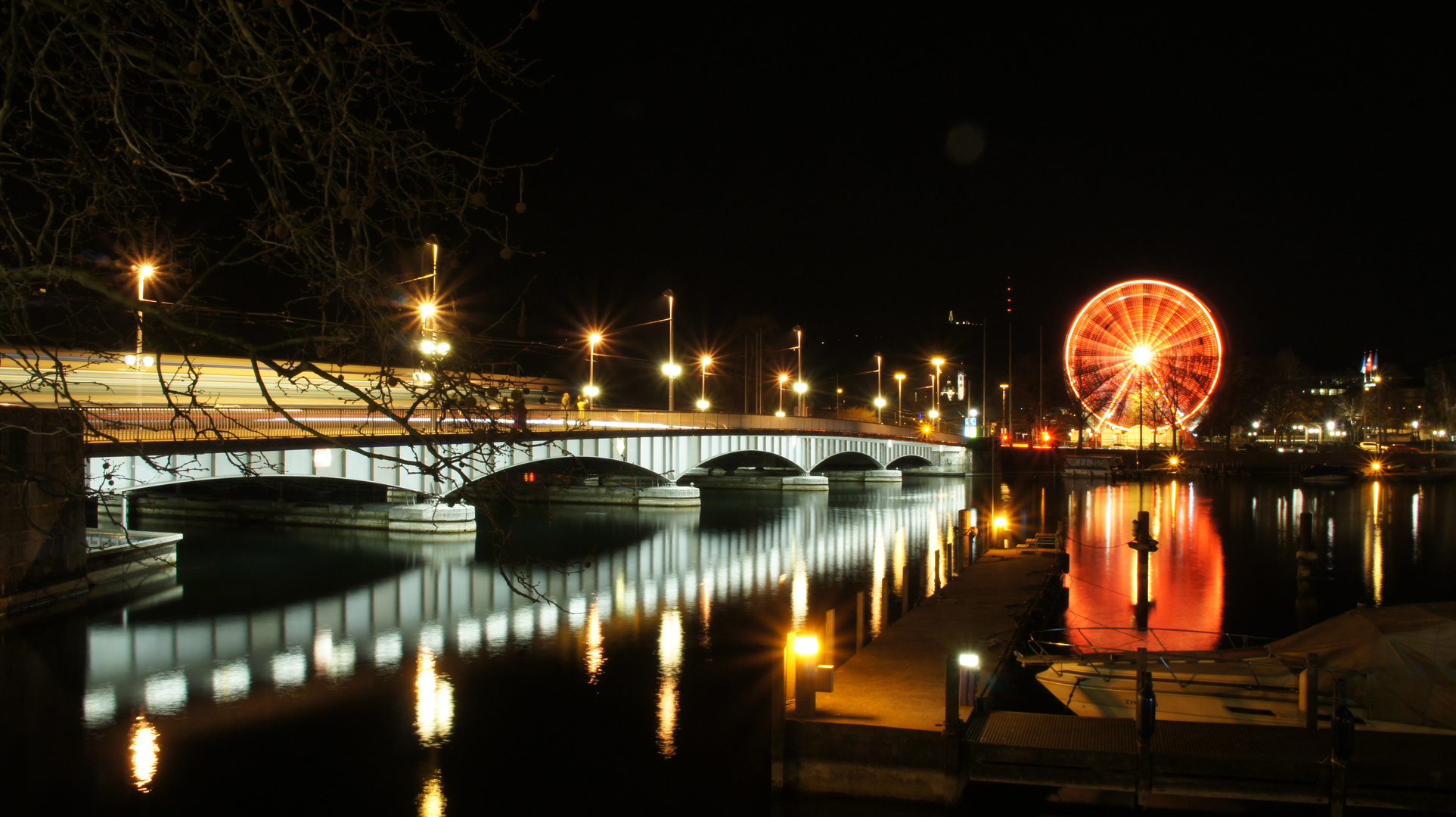 Zürich, Quaibrücke