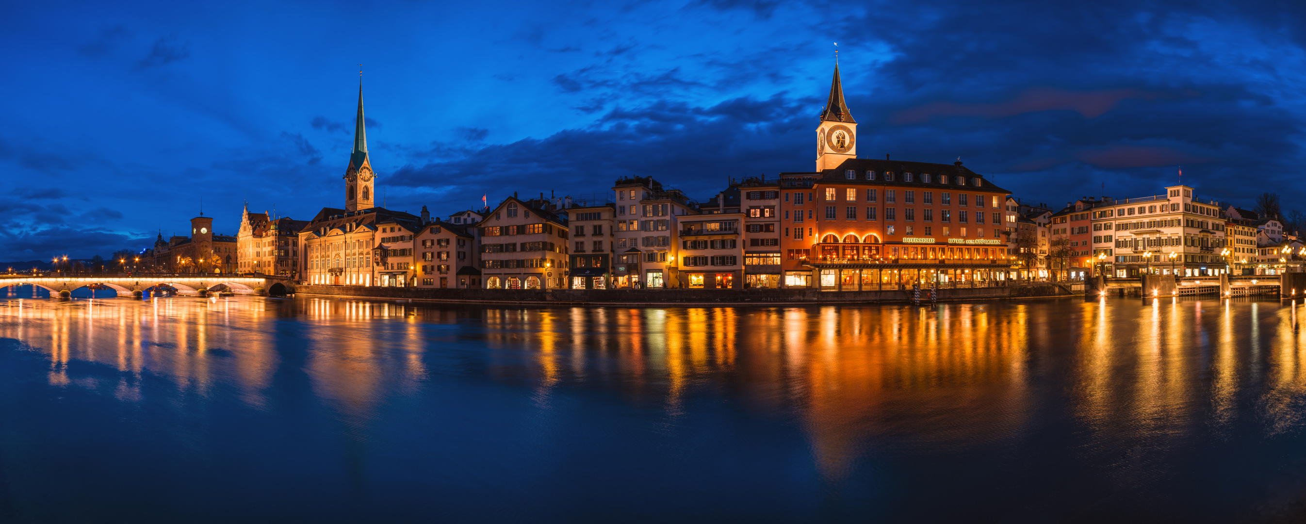 Zürich Stadthausquai Panorama