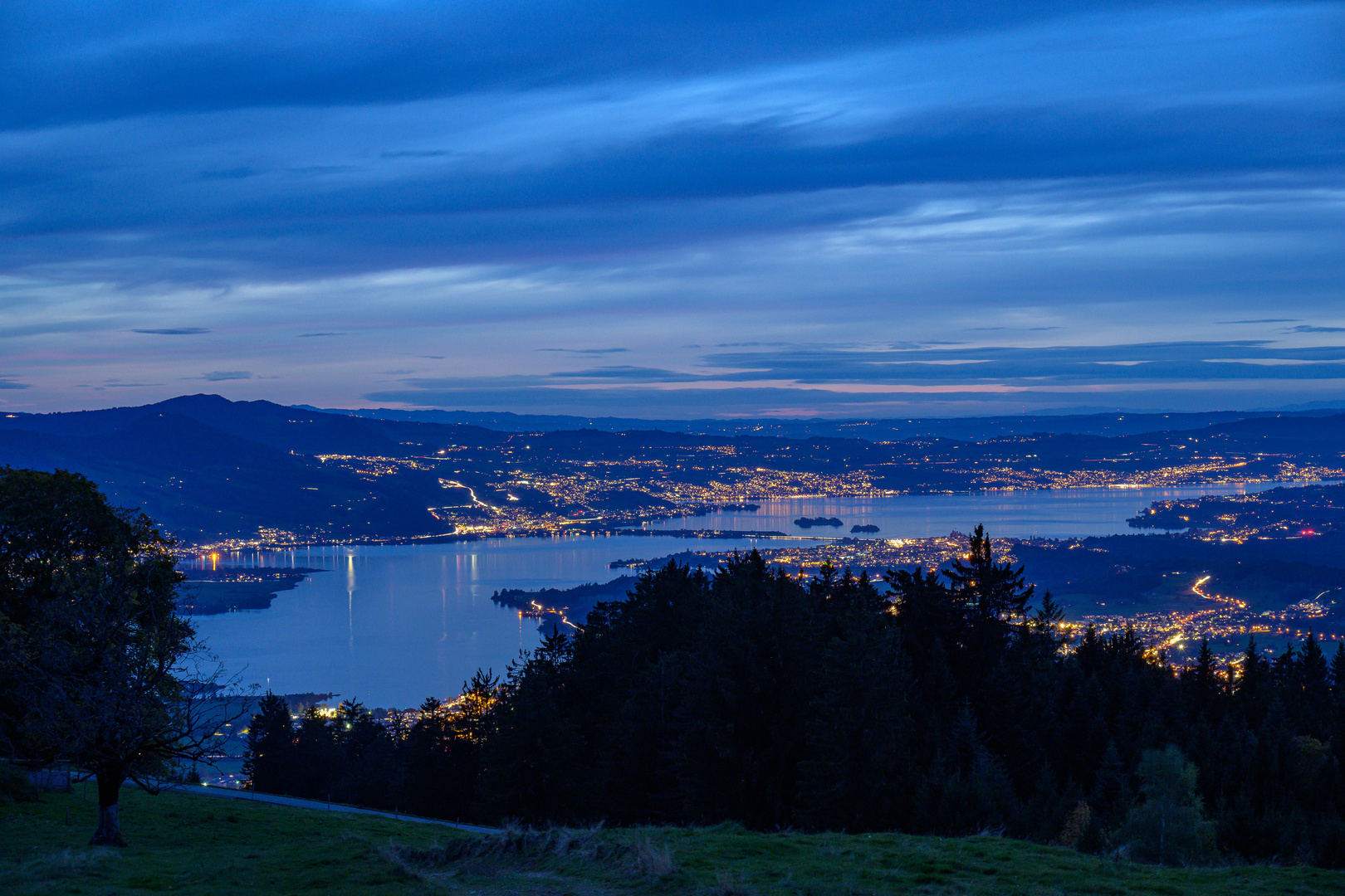 Zürichsee, nach Sonnenuntergang