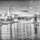 Zürich(Switzerland/Europe)- Limmat mit Münsterbrücke und Frauenbad (WHITE EDITION)