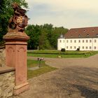 Zufahrt zum Schloss Schönborn