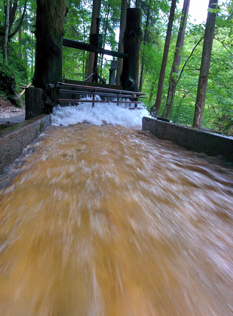 Zufluss zum Sägewerk in der Pöllatschlucht-Neuschwanstein