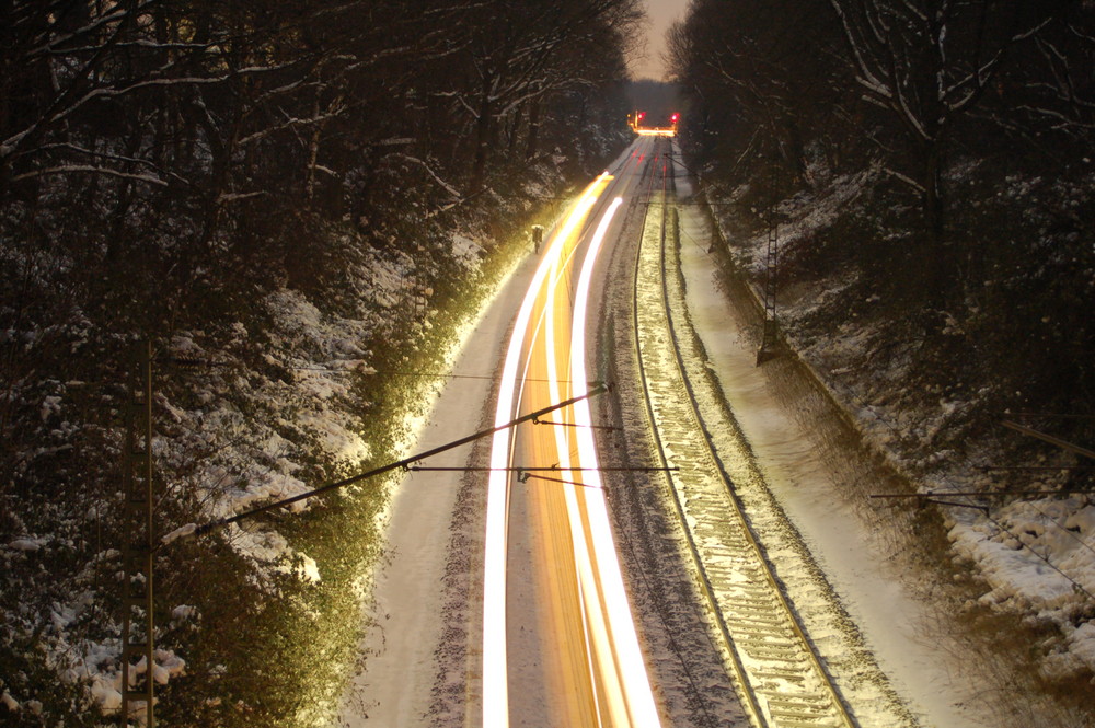 Zug bei Nacht ---- in fahrt ;)