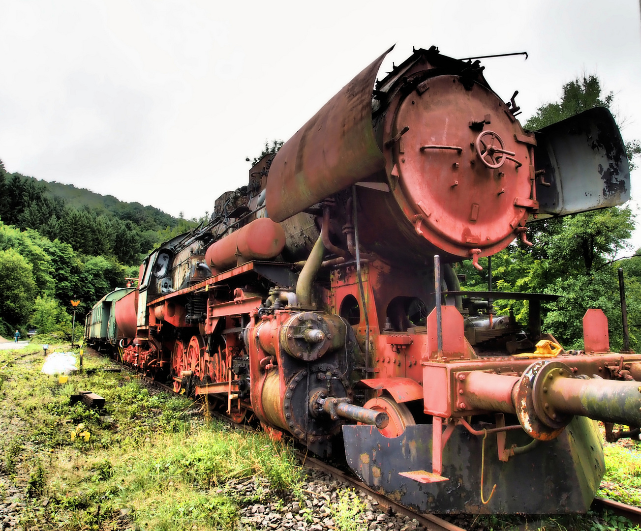 Zug ins Nichts.. Foto & Bild bahn, lok, technik Bilder auf