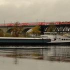 Zug - Schiff - Donau - Panorama IV