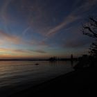 Zug, Sonnenuntergang, mit keilförmigem Licht. 16-9