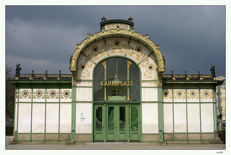 Zug verpaßt am Karlsplatz?