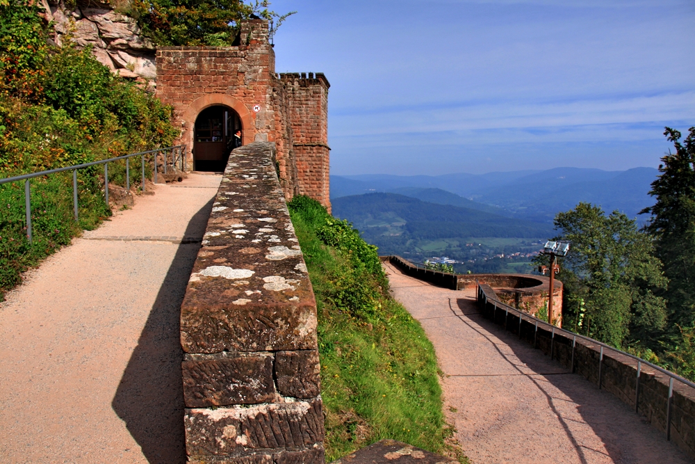 Zugang Burg Trifels