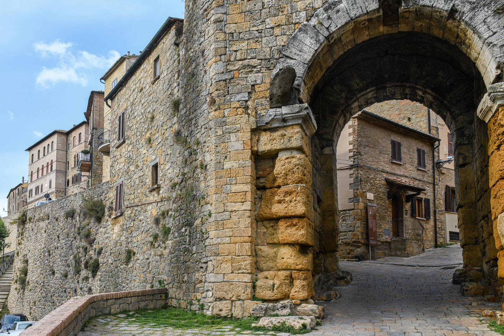 Zugang nach Volterra