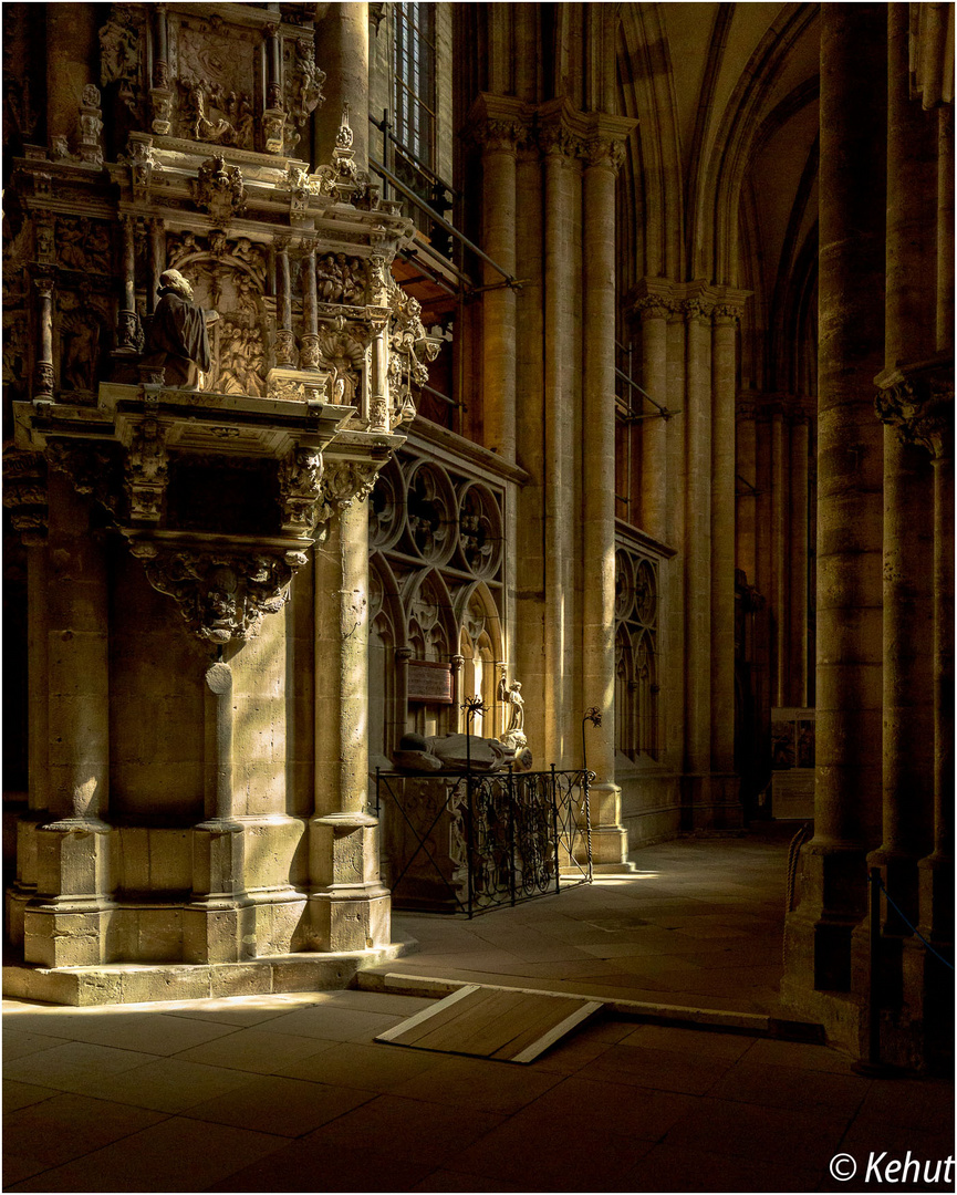 Zugang südlicher Chorumgang - Dom Halberstadt