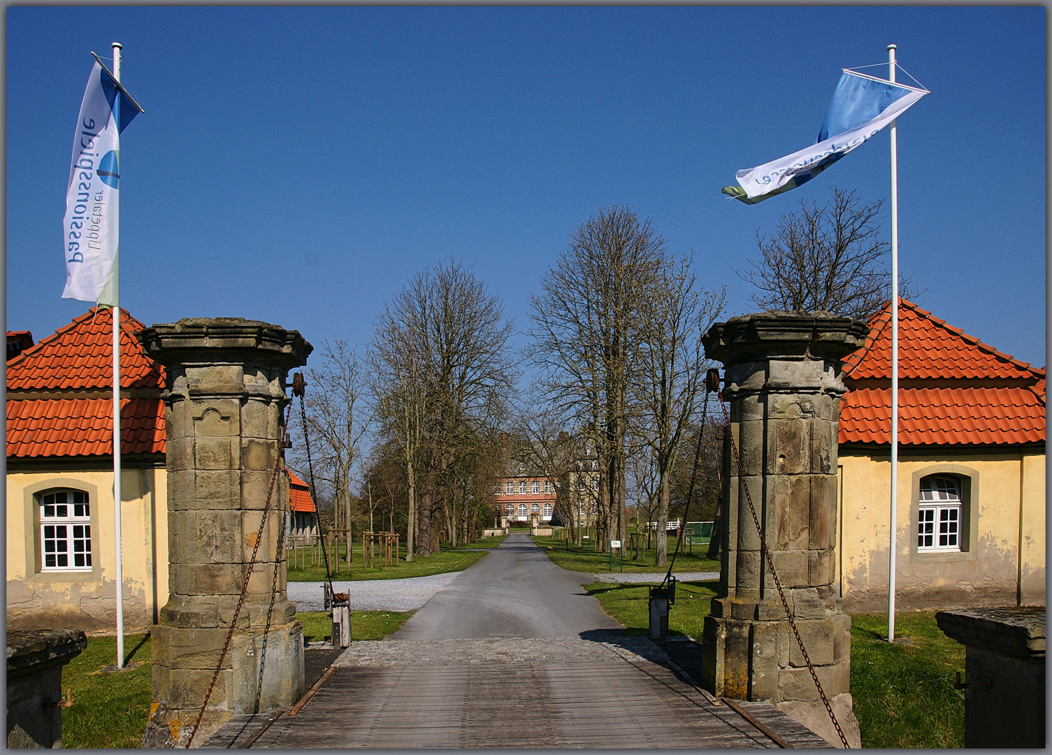 Zugang zum Schloss Hovestadt