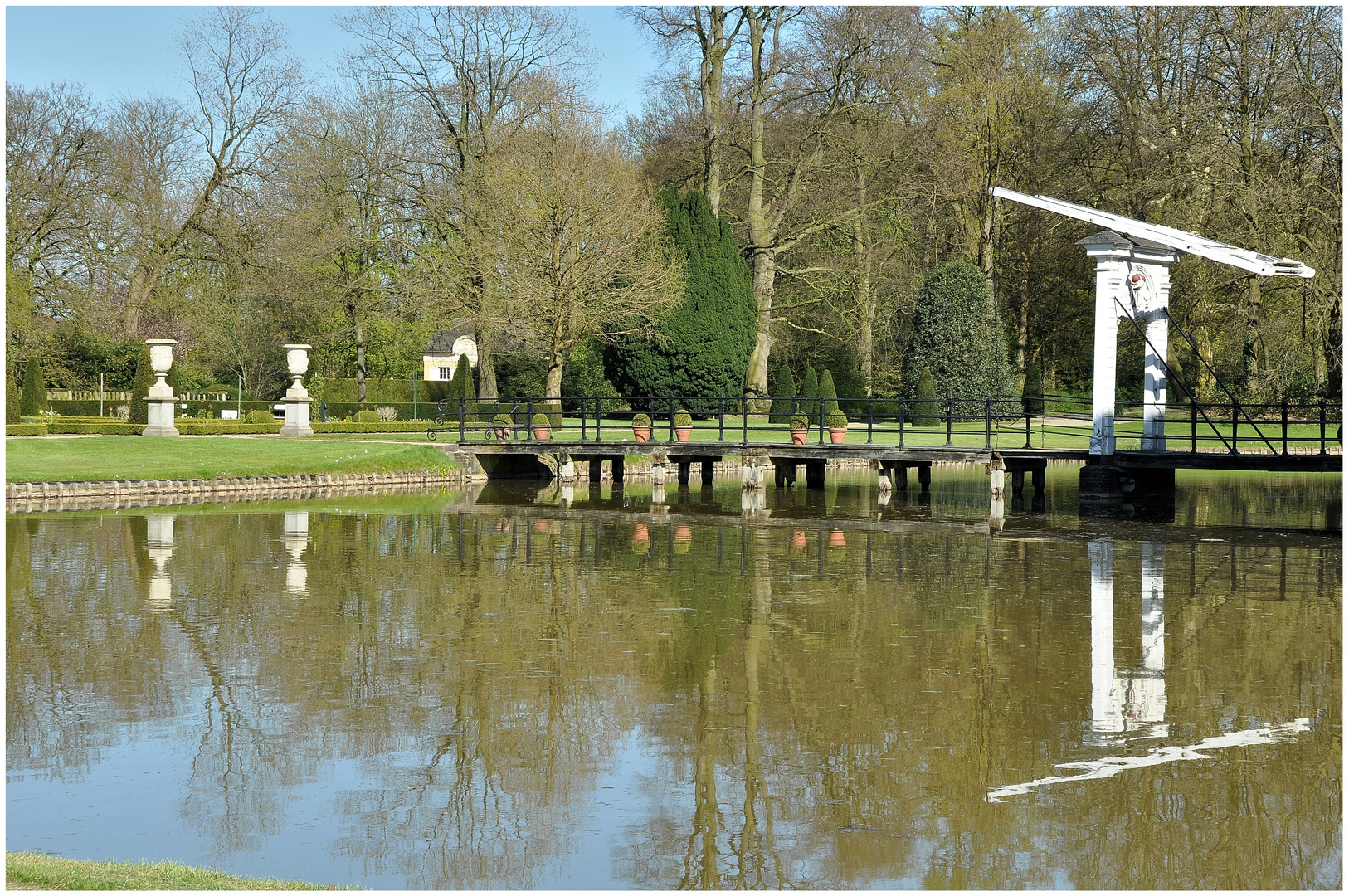 Zugbrücke...