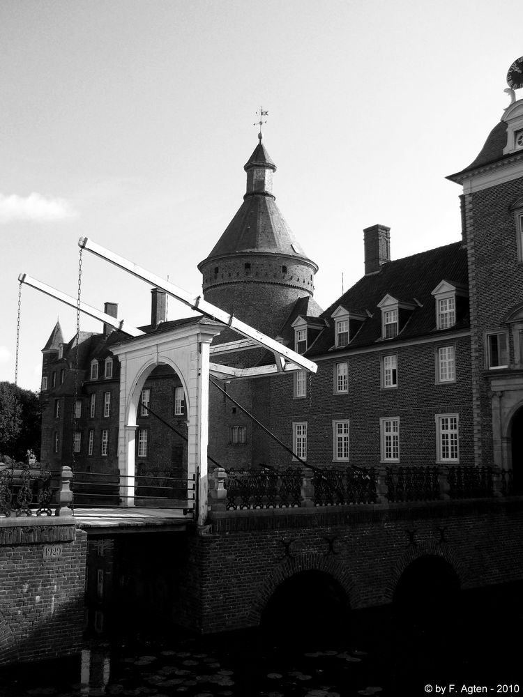 Zugbrücke der Wasserburg Anholt