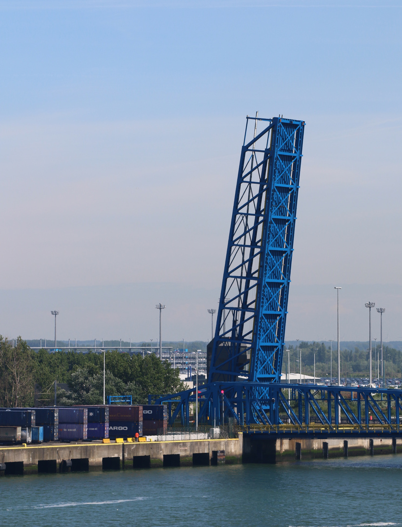 Zugbrücke in Rotterdam