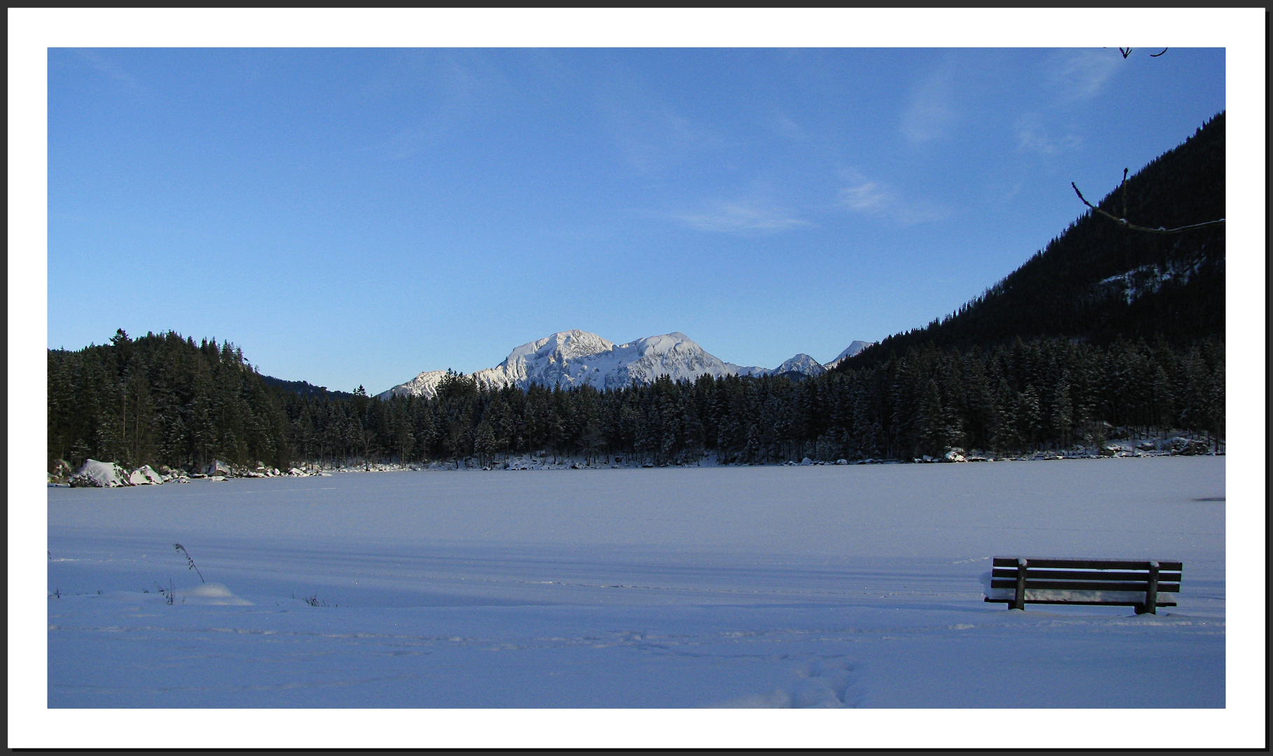 zugefrorener Hintersee