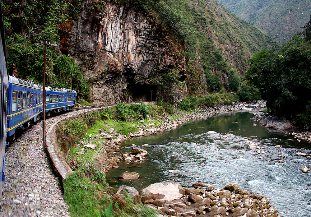 Zugfahrt nach Machupicchu