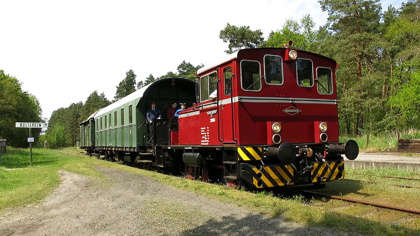 Zugfahrt zwischen Bleckede und Lüneburg